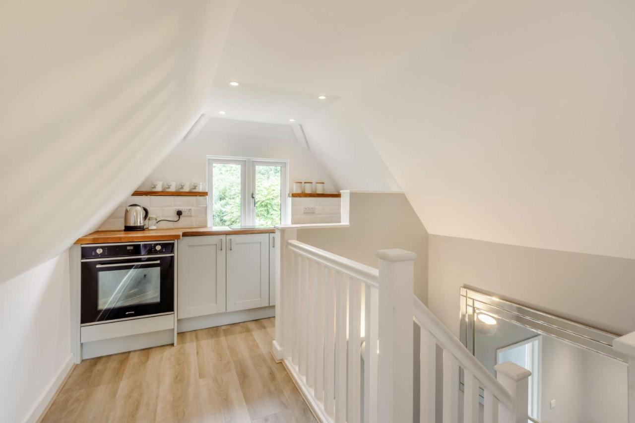Little Thatch Lovely 2-Bed Converted Workshop Near Weymouth Radipole المظهر الخارجي الصورة